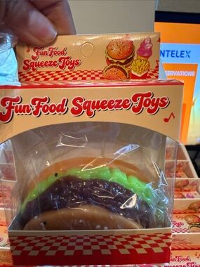 Kids Burger Toy - Green & Brown